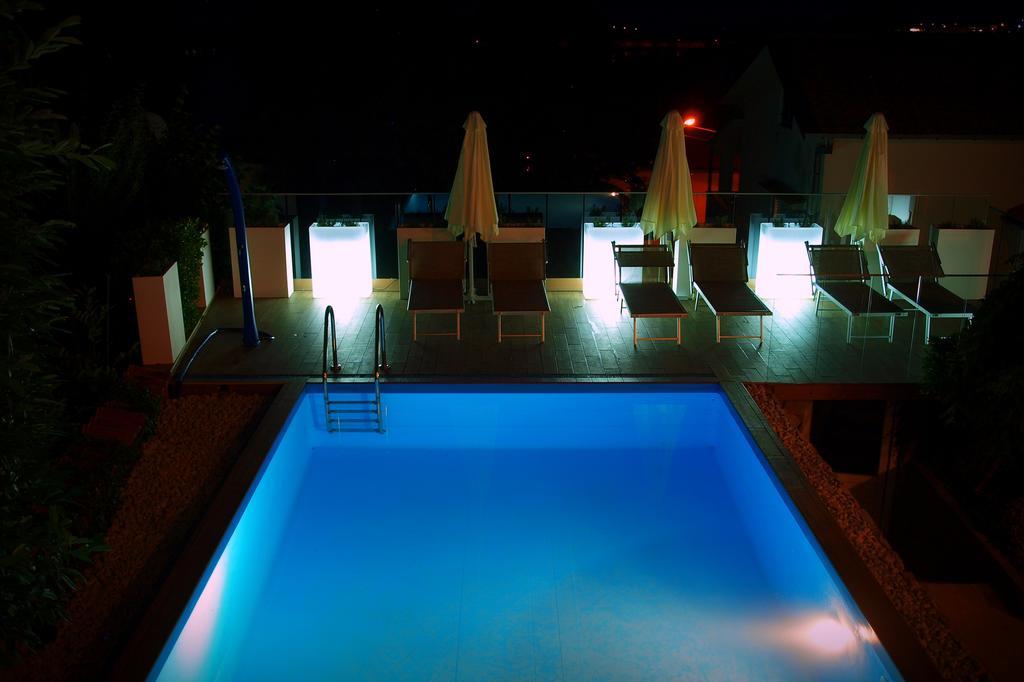 Ava Apartments Omišalj Exteriör bild
