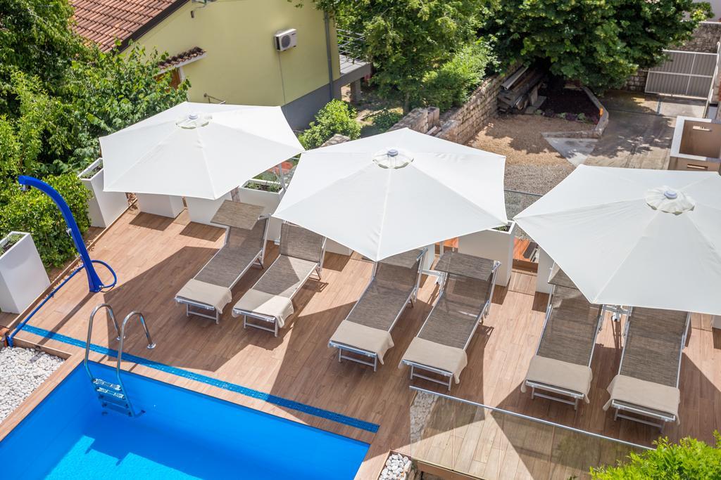 Ava Apartments Omišalj Exteriör bild