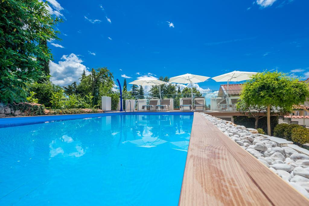 Ava Apartments Omišalj Exteriör bild