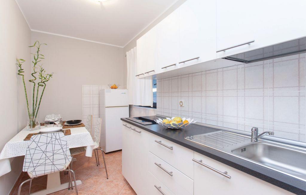 Ava Apartments Omišalj Exteriör bild